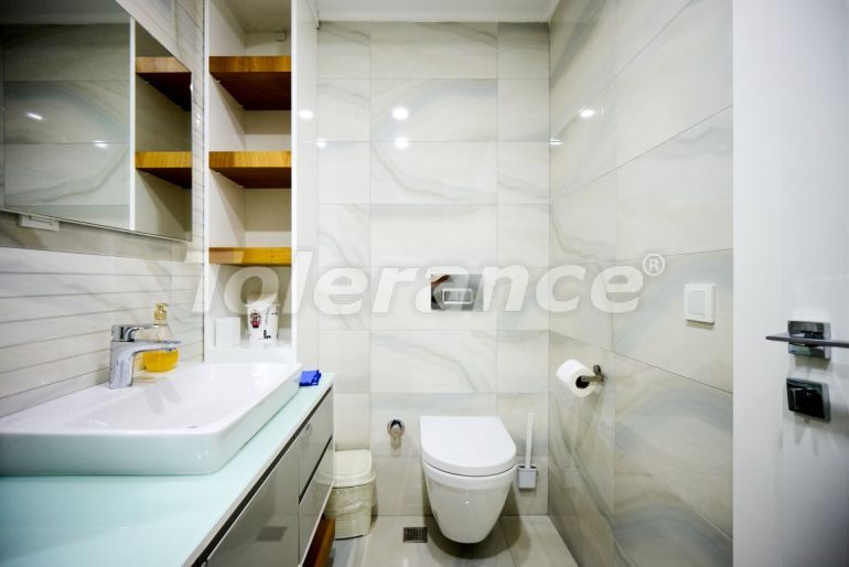 Квартира в Коньяалты, Анталия с бассейном: купить недвижимость в Турции - 130194