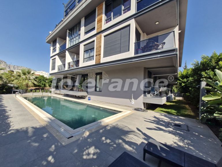 Квартира в Коньяалты, Анталия с бассейном: купить недвижимость в Турции - 131167