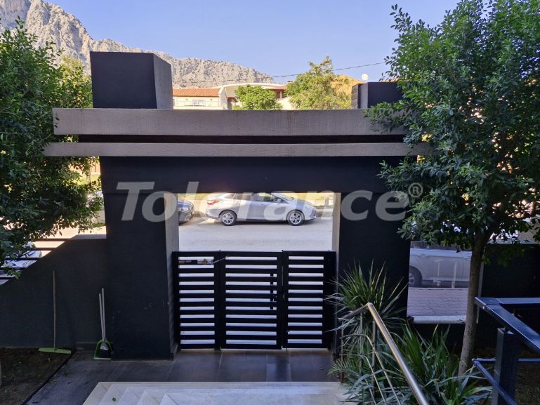 Квартира в Коньяалты, Анталия с бассейном: купить недвижимость в Турции - 131169