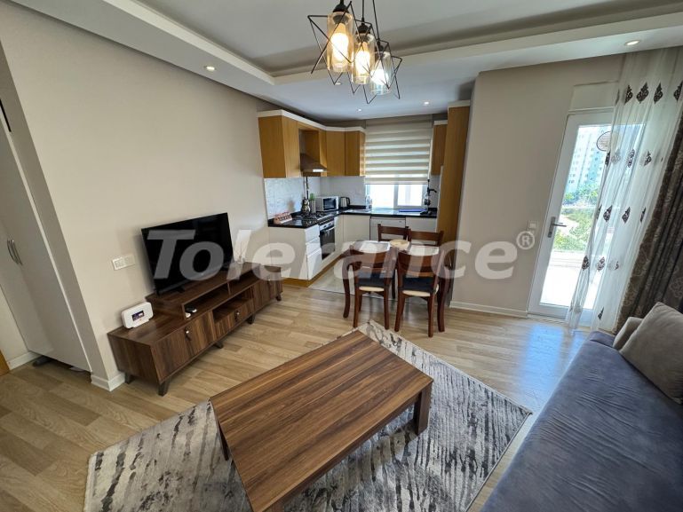 Квартира в Коньяалты, Анталия с бассейном: купить недвижимость в Турции - 131253