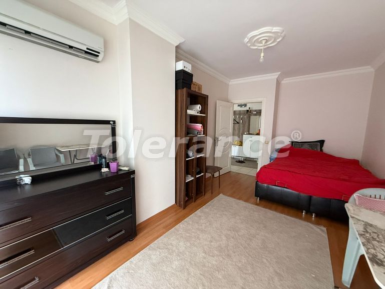 Квартира в Коньяалты, Анталия с бассейном: купить недвижимость в Турции - 131292