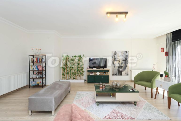 Квартира в Коньяалты, Анталия с бассейном: купить недвижимость в Турции - 131645