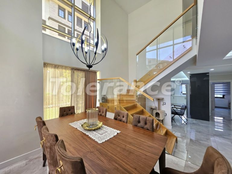 Квартира в Коньяалты, Анталия с бассейном: купить недвижимость в Турции - 132225