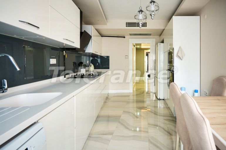 Квартира в Коньяалты, Анталия с бассейном: купить недвижимость в Турции - 132422