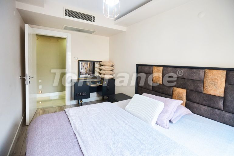 Квартира в Коньяалты, Анталия с бассейном: купить недвижимость в Турции - 132434