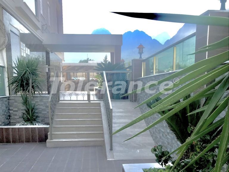 Квартира в Коньяалты, Анталия с бассейном: купить недвижимость в Турции - 133858