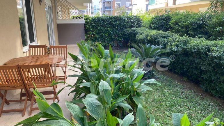 Квартира в Коньяалты, Анталия с бассейном: купить недвижимость в Турции - 134972