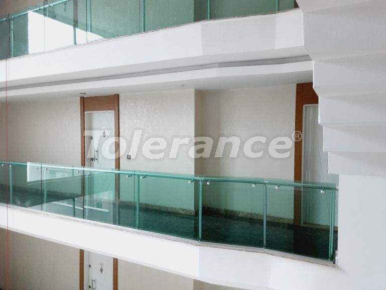 Квартира в Коньяалты, Анталия с бассейном: купить недвижимость в Турции - 135014