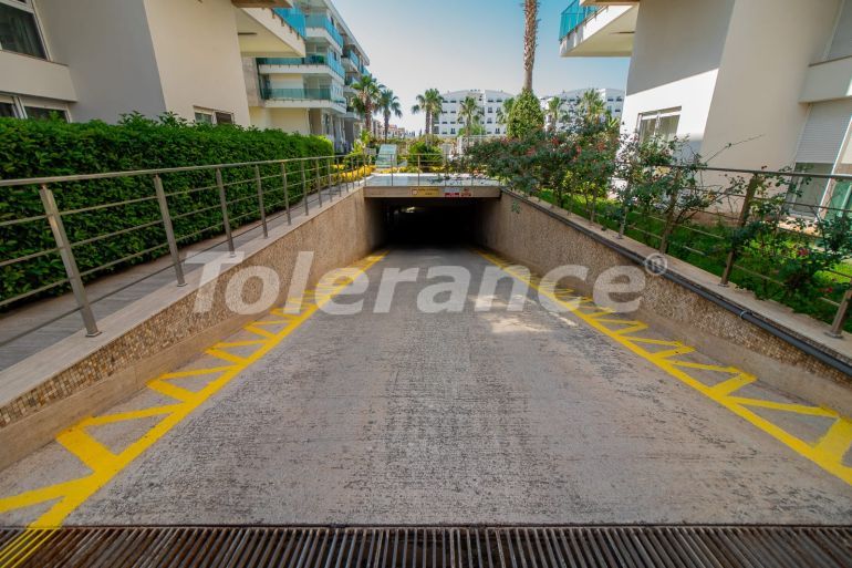 Квартира в Коньяалты, Анталия с бассейном: купить недвижимость в Турции - 135165