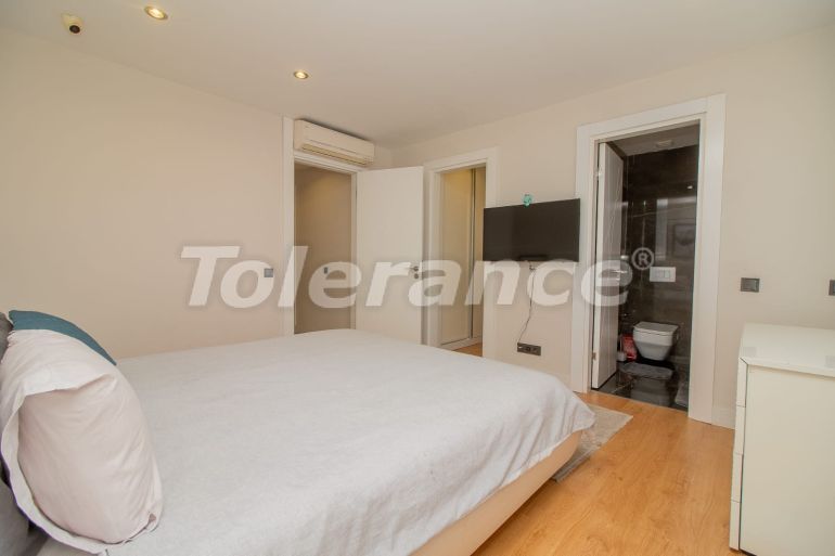 Квартира в Коньяалты, Анталия с бассейном: купить недвижимость в Турции - 135167