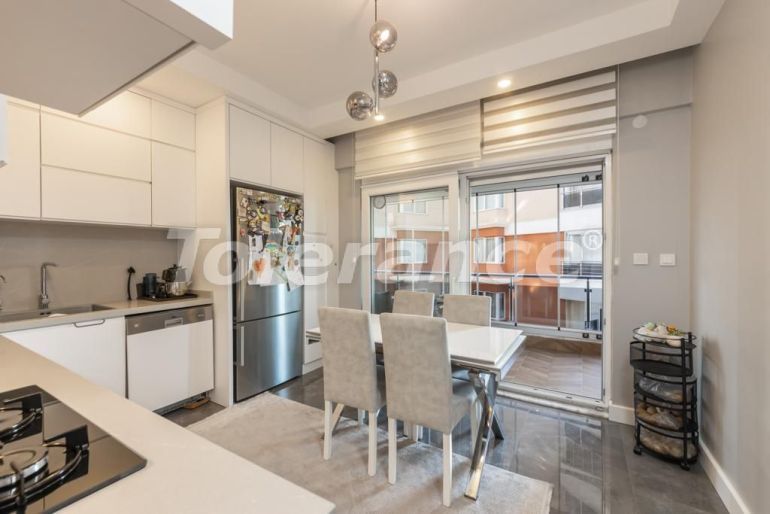 Квартира в Коньяалты, Анталия с бассейном: купить недвижимость в Турции - 135684