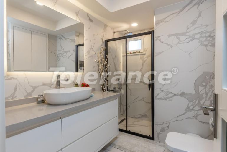 Квартира в Коньяалты, Анталия с бассейном: купить недвижимость в Турции - 135692