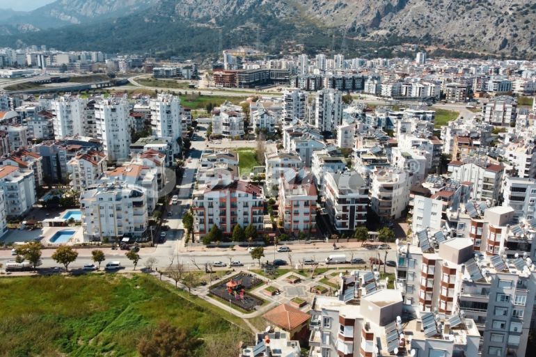 Квартира в Коньяалты, Анталия с бассейном: купить недвижимость в Турции - 137824