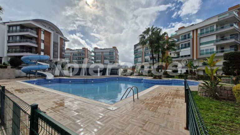 Квартира в Коньяалты, Анталия с бассейном: купить недвижимость в Турции - 144135