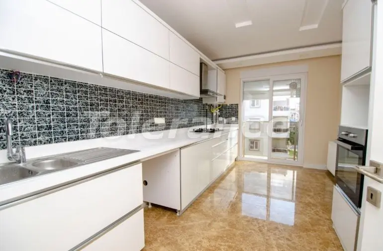 Квартира в Коньяалты, Анталия с бассейном: купить недвижимость в Турции - 23016