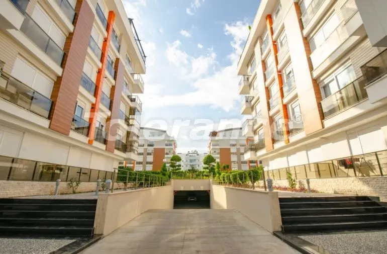 Квартира в Коньяалты, Анталия с бассейном: купить недвижимость в Турции - 23024