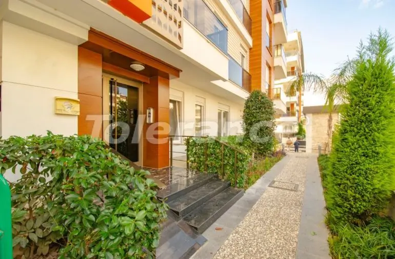 Квартира в Коньяалты, Анталия с бассейном: купить недвижимость в Турции - 23025