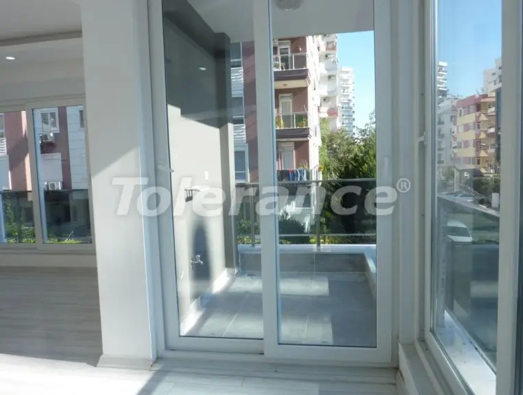 Квартира в Коньяалты, Анталия с бассейном: купить недвижимость в Турции - 23064