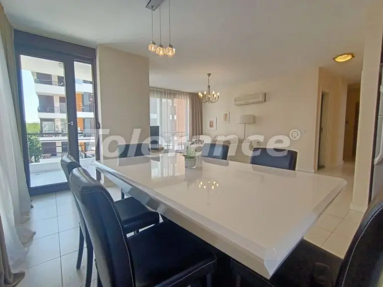 Квартира в Коньяалты, Анталия с бассейном: купить недвижимость в Турции - 29786