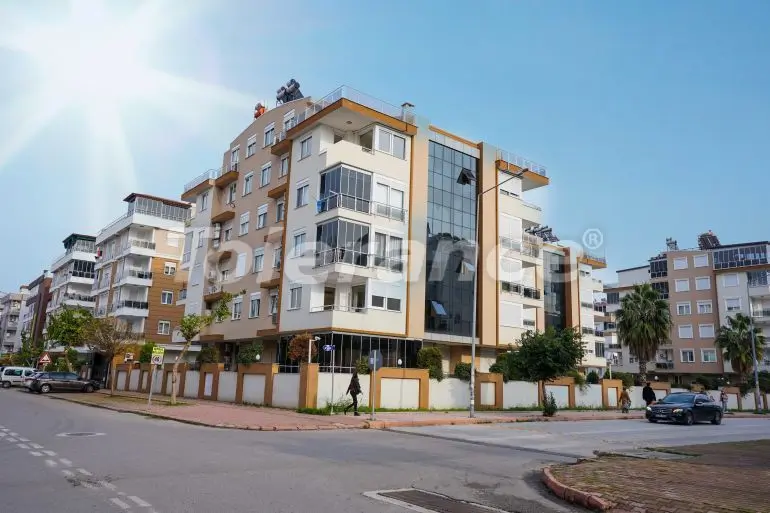 Квартира в Коньяалты, Анталия с бассейном: купить недвижимость в Турции - 33390