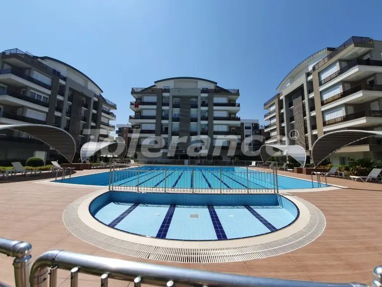 Квартира в Коньяалты, Анталия с бассейном: купить недвижимость в Турции - 36322