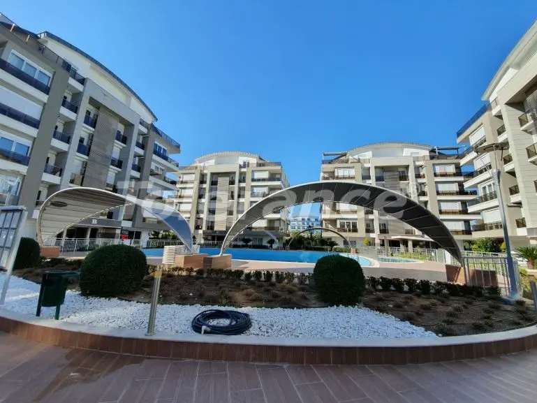 Квартира в Коньяалты, Анталия с бассейном: купить недвижимость в Турции - 36323