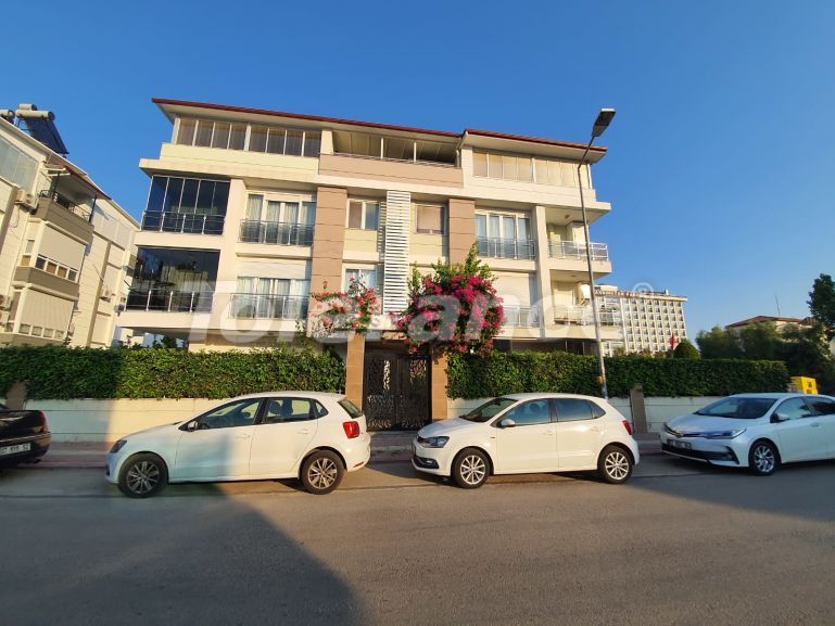 Квартира в Коньяалты, Анталия с бассейном: купить недвижимость в Турции - 41631