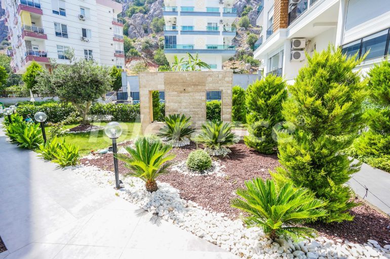 Квартира в Коньяалты, Анталия с бассейном: купить недвижимость в Турции - 41712