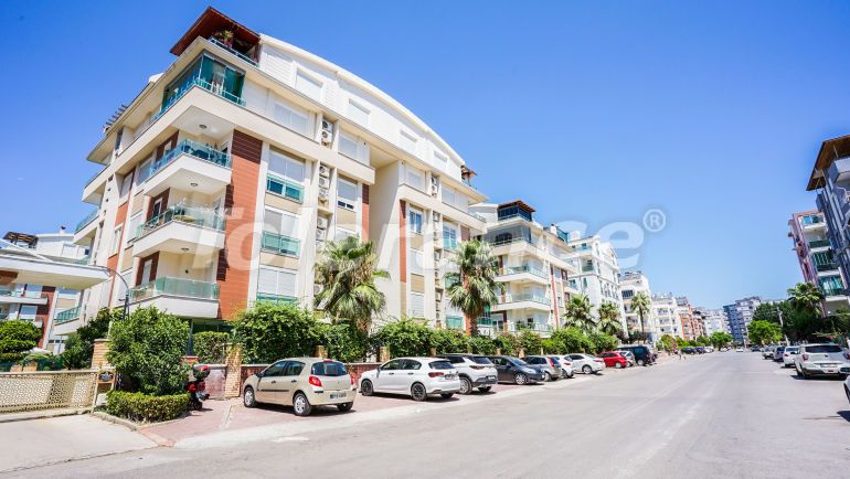 Квартира в Коньяалты, Анталия с бассейном: купить недвижимость в Турции - 41887