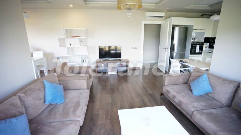 Квартира в Коньяалты, Анталия с бассейном: купить недвижимость в Турции - 44373