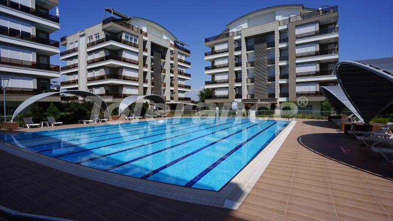 Квартира в Коньяалты, Анталия с бассейном: купить недвижимость в Турции - 44396