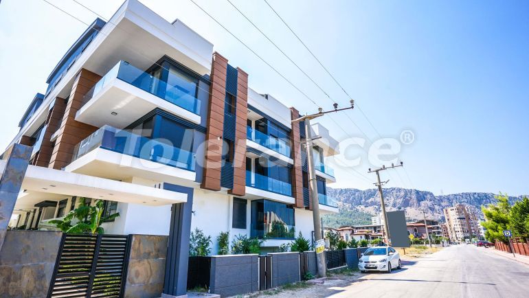 Квартира в Коньяалты, Анталия с бассейном: купить недвижимость в Турции - 44863