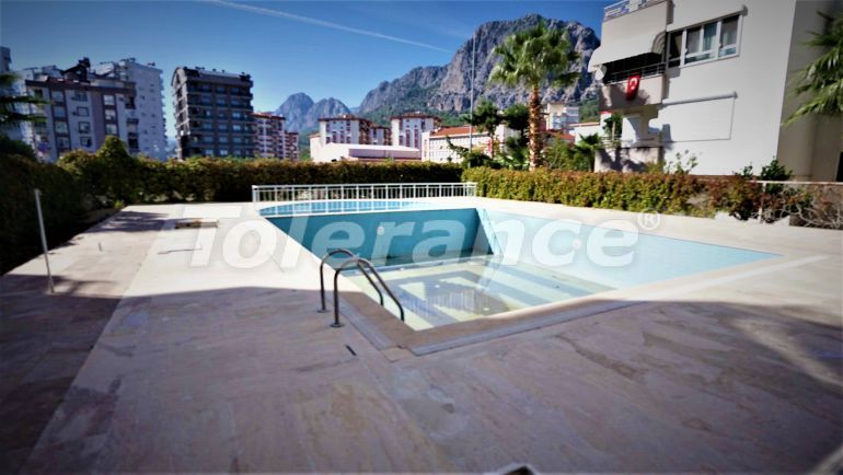 Квартира в Коньяалты, Анталия с бассейном: купить недвижимость в Турции - 46257