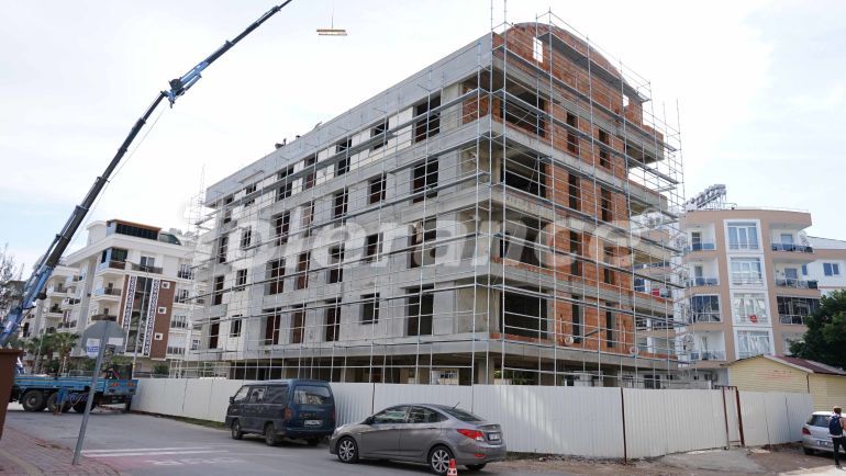 Квартира от застройщика в Коньяалты, Анталия с бассейном в рассрочку: купить недвижимость в Турции - 46303