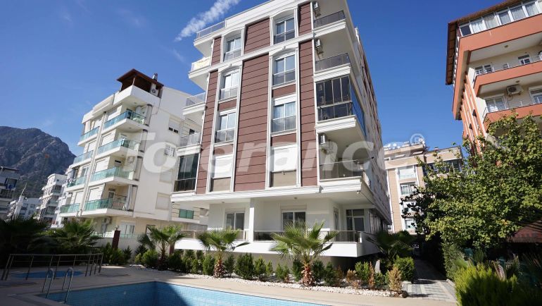 Квартира в Коньяалты, Анталия с бассейном: купить недвижимость в Турции - 46435
