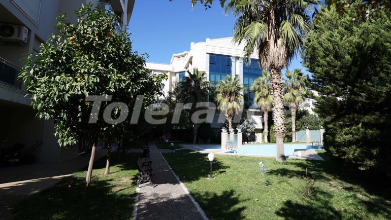 Квартира в Коньяалты, Анталия с бассейном: купить недвижимость в Турции - 47166