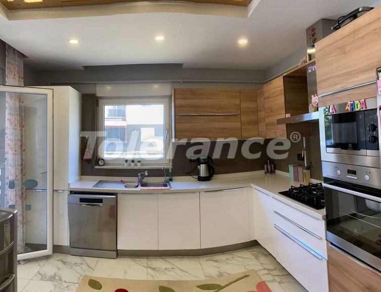 Квартира в Коньяалты, Анталия с бассейном: купить недвижимость в Турции - 48578