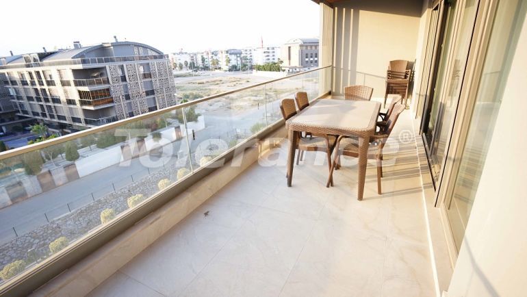 Квартира в Коньяалты, Анталия с бассейном: купить недвижимость в Турции - 48850