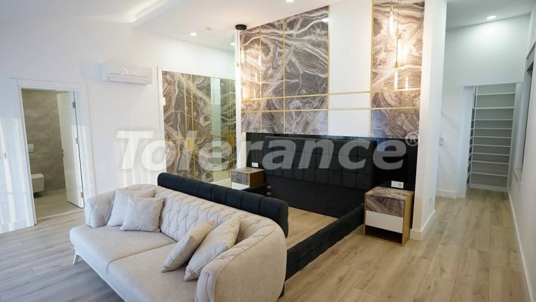 Квартира в Коньяалты, Анталия с бассейном: купить недвижимость в Турции - 48863