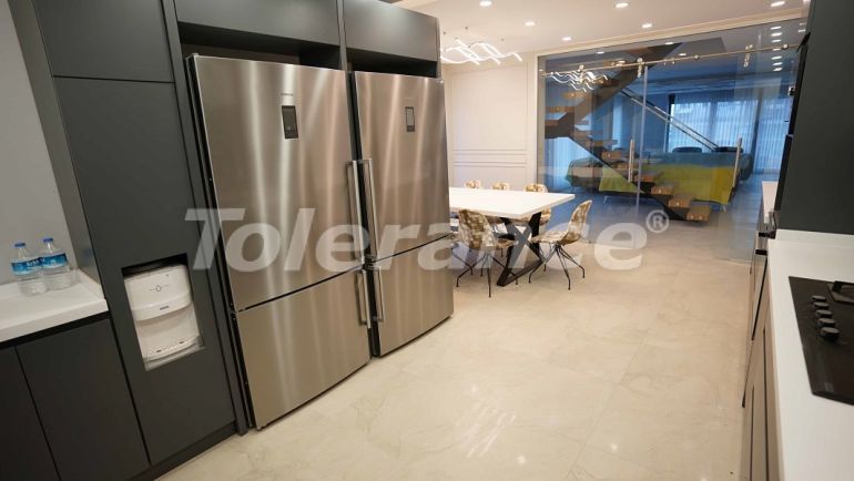 Квартира в Коньяалты, Анталия с бассейном: купить недвижимость в Турции - 48876