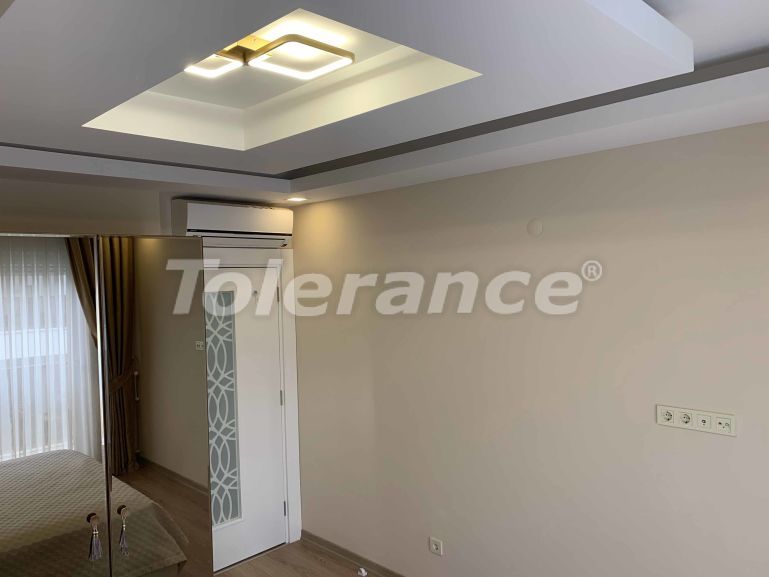 Квартира в Коньяалты, Анталия с бассейном: купить недвижимость в Турции - 50209