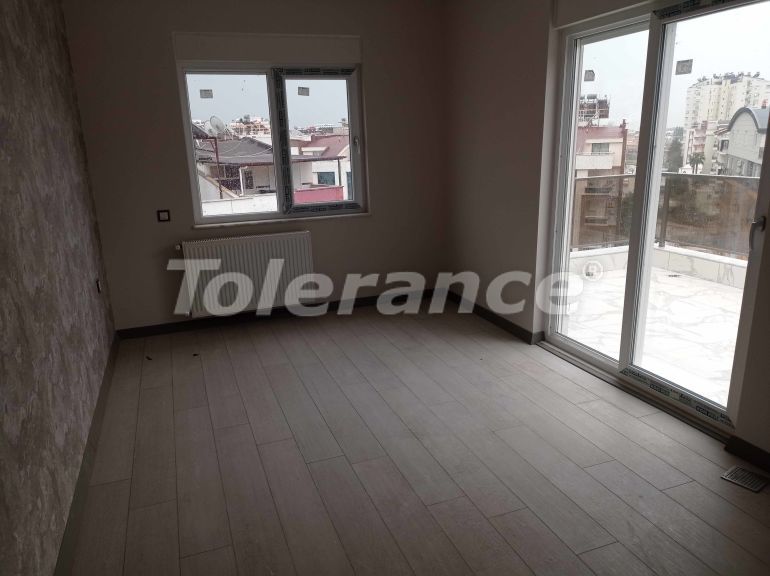 Квартира в Коньяалты, Анталия с бассейном: купить недвижимость в Турции - 51133