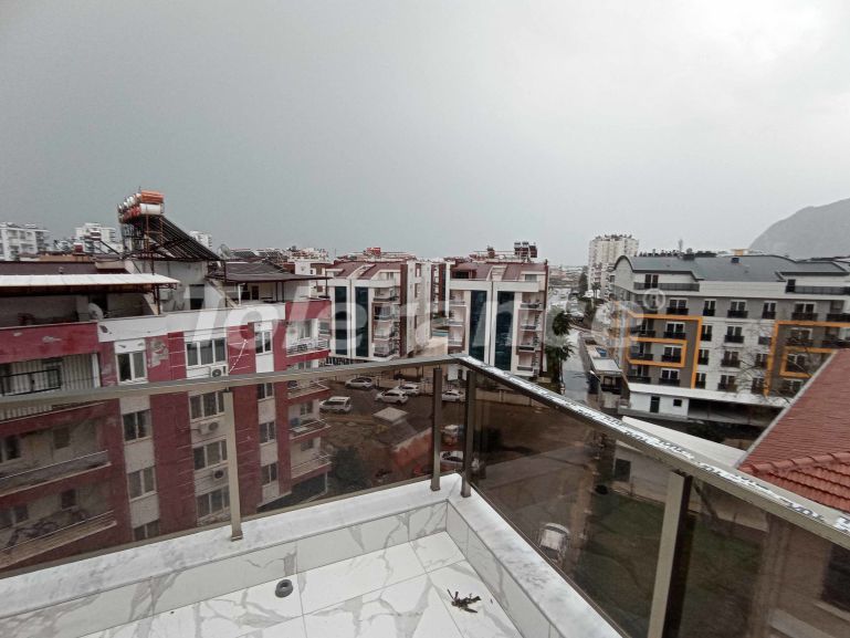 Квартира в Коньяалты, Анталия с бассейном: купить недвижимость в Турции - 51138