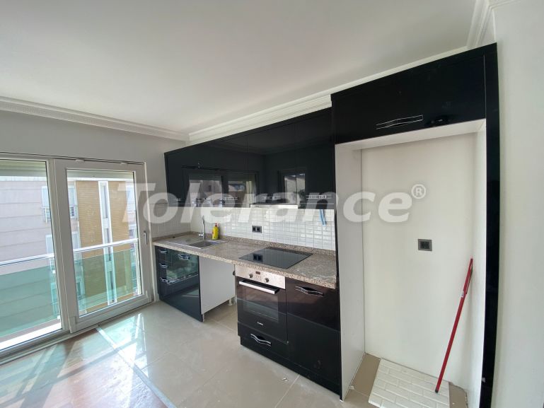 Квартира в Коньяалты, Анталия с бассейном: купить недвижимость в Турции - 52235