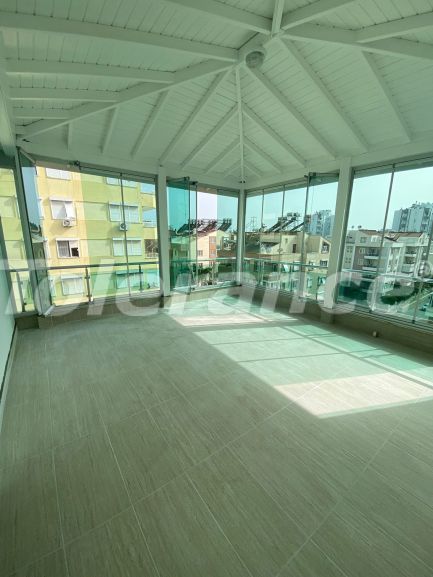 Квартира в Коньяалты, Анталия с бассейном: купить недвижимость в Турции - 52238