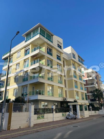 Квартира в Коньяалты, Анталия с бассейном: купить недвижимость в Турции - 52251