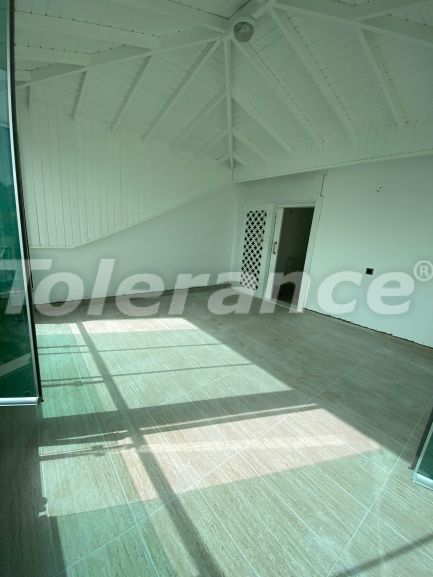 Квартира в Коньяалты, Анталия с бассейном: купить недвижимость в Турции - 52253