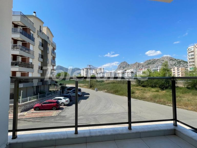 Квартира в Коньяалты, Анталия с бассейном: купить недвижимость в Турции - 52851