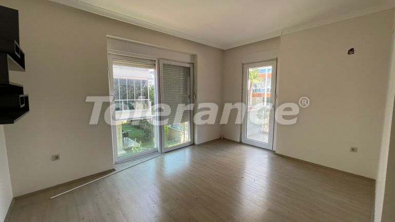 Квартира в Коньяалты, Анталия с бассейном: купить недвижимость в Турции - 53882