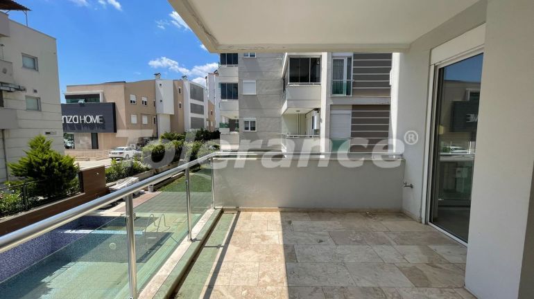 Квартира в Коньяалты, Анталия с бассейном: купить недвижимость в Турции - 53894